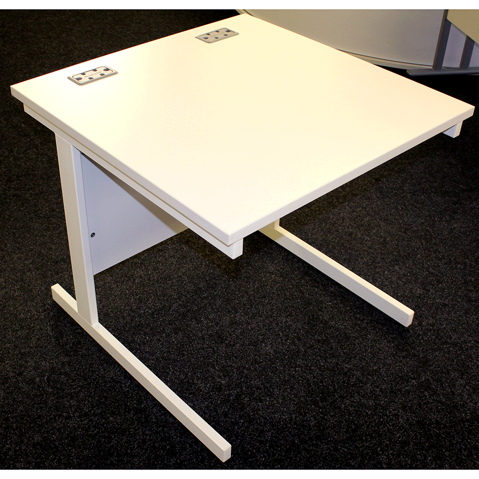 Used 800 Straight Desk White