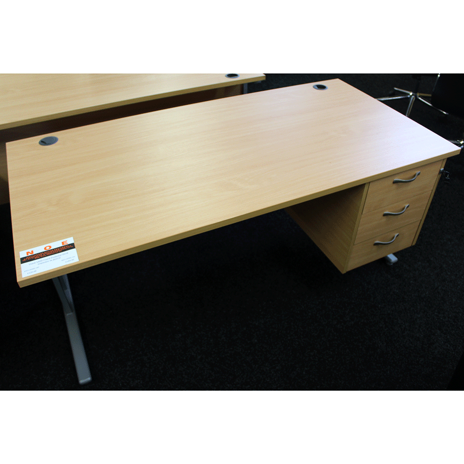 Used 1400 Fixed Pedestal Desk Beech