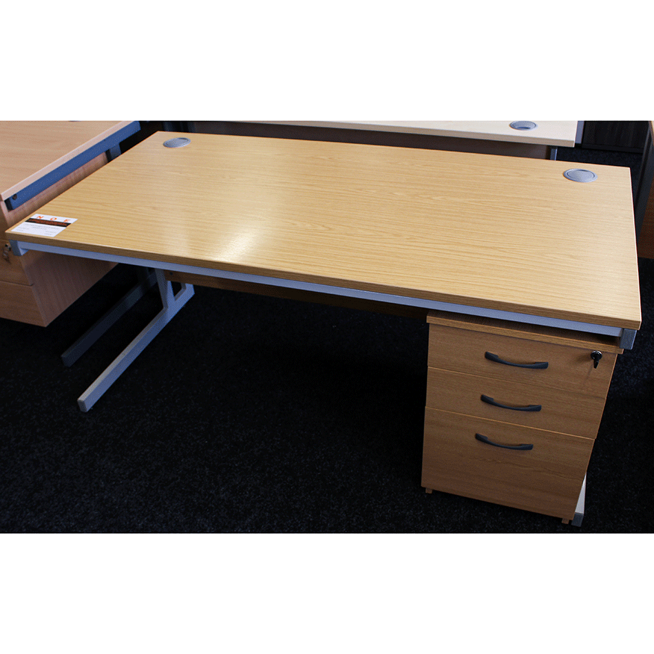 Used 1600 Straight Desk & Pedestal Oak